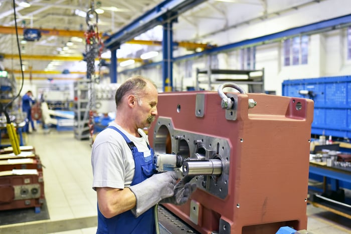 Cómo Capturar y Conservar el Conocimiento de una Fuerza Laboral que Envejece